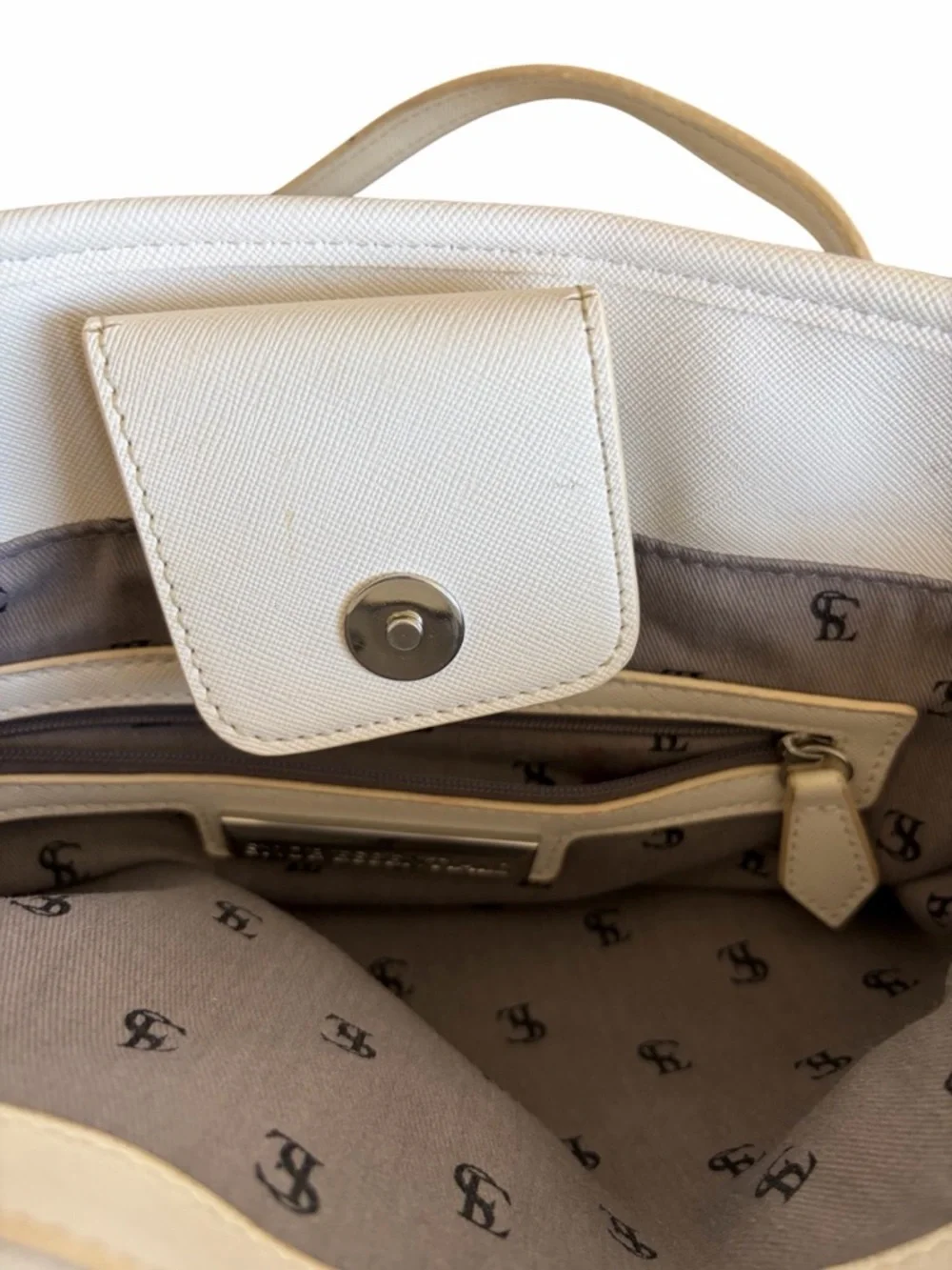 RESERVED SNOB ESSENTIALS Butterfly Tote Bag Cream Shoulder Handbag Cutout Purse - Picture 9 of 16